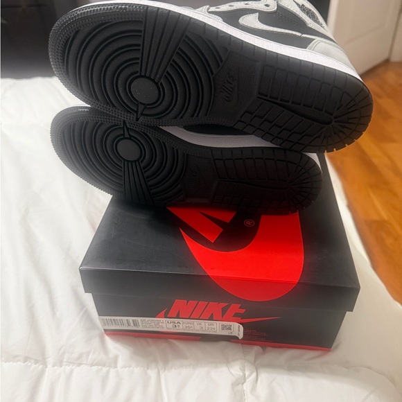 Jordan 1 Shadow GS - Picture 5 of 5